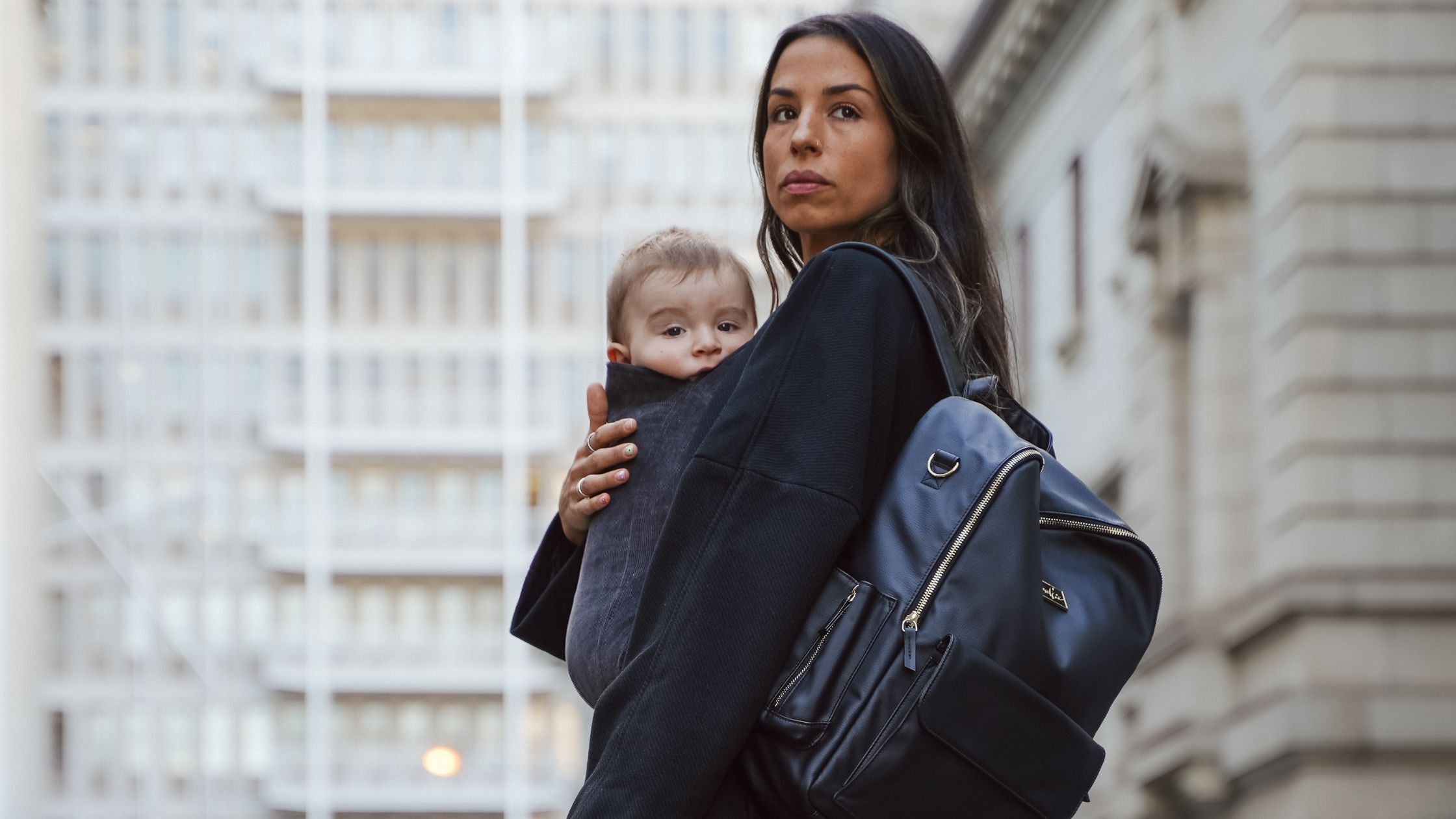 Mit Baby unterwegs: So meisterst du den Alltag außer Haus 💛